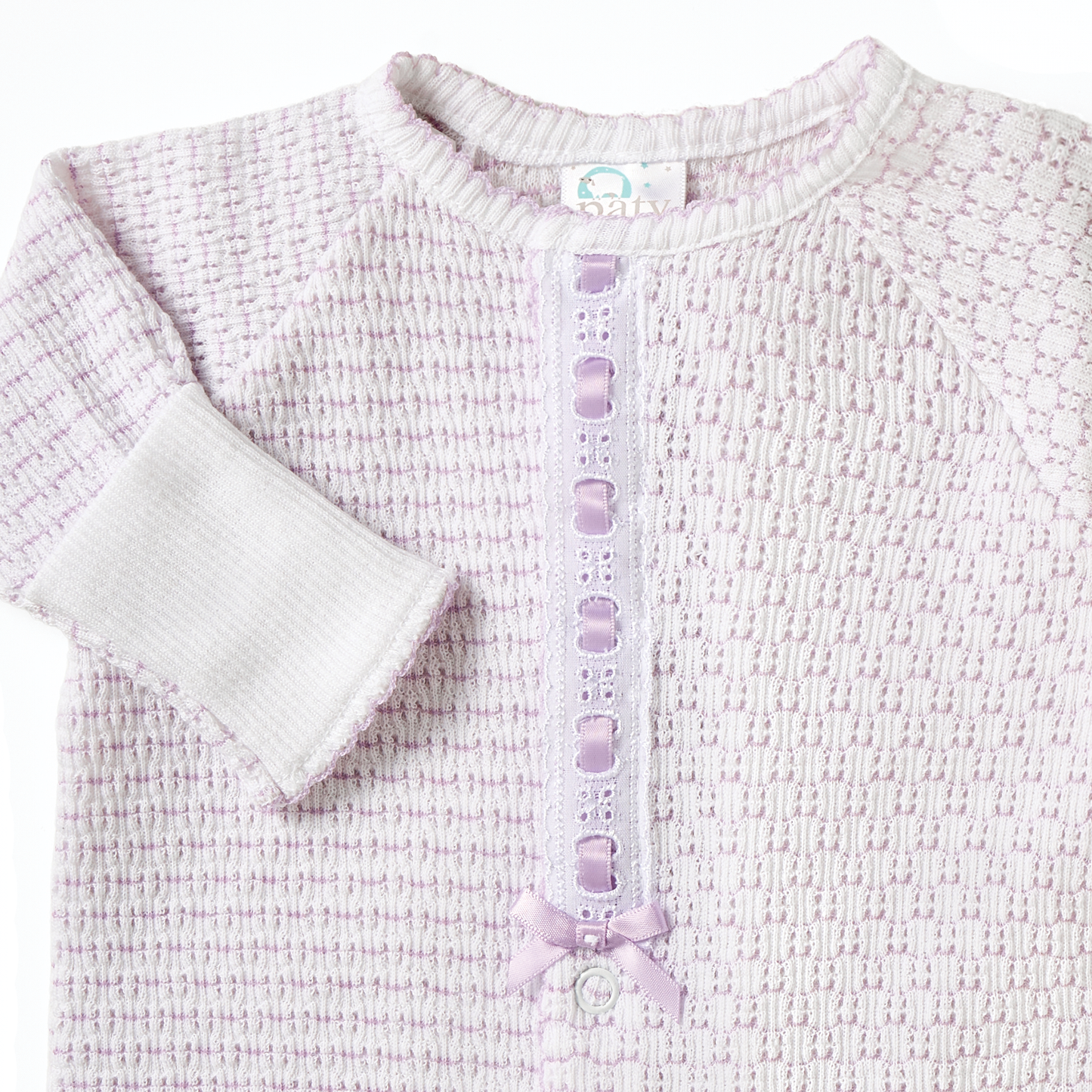 Paty Knit Pinstripe Converter with Eyelet Trim