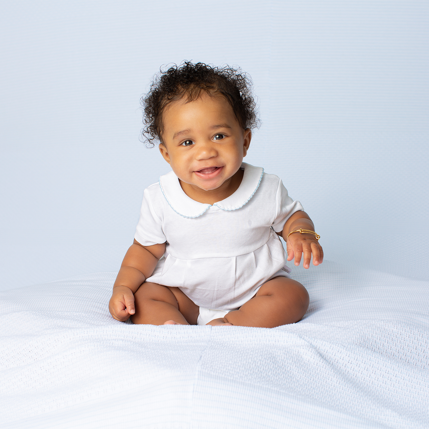 Paty Organic Cotton Onesie with Peter Pan Collar and Pleated Front